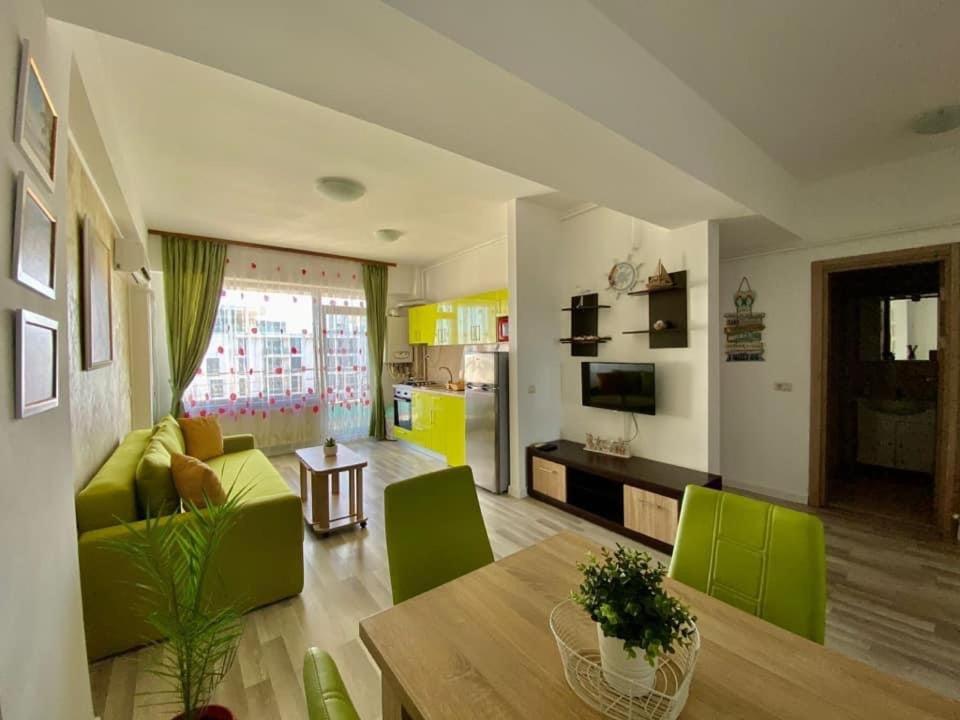 Maria Summer Apartaments Mamaia Extérieur photo