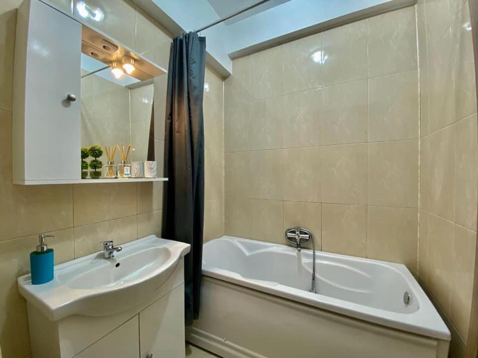 Maria Summer Apartaments Mamaia Extérieur photo