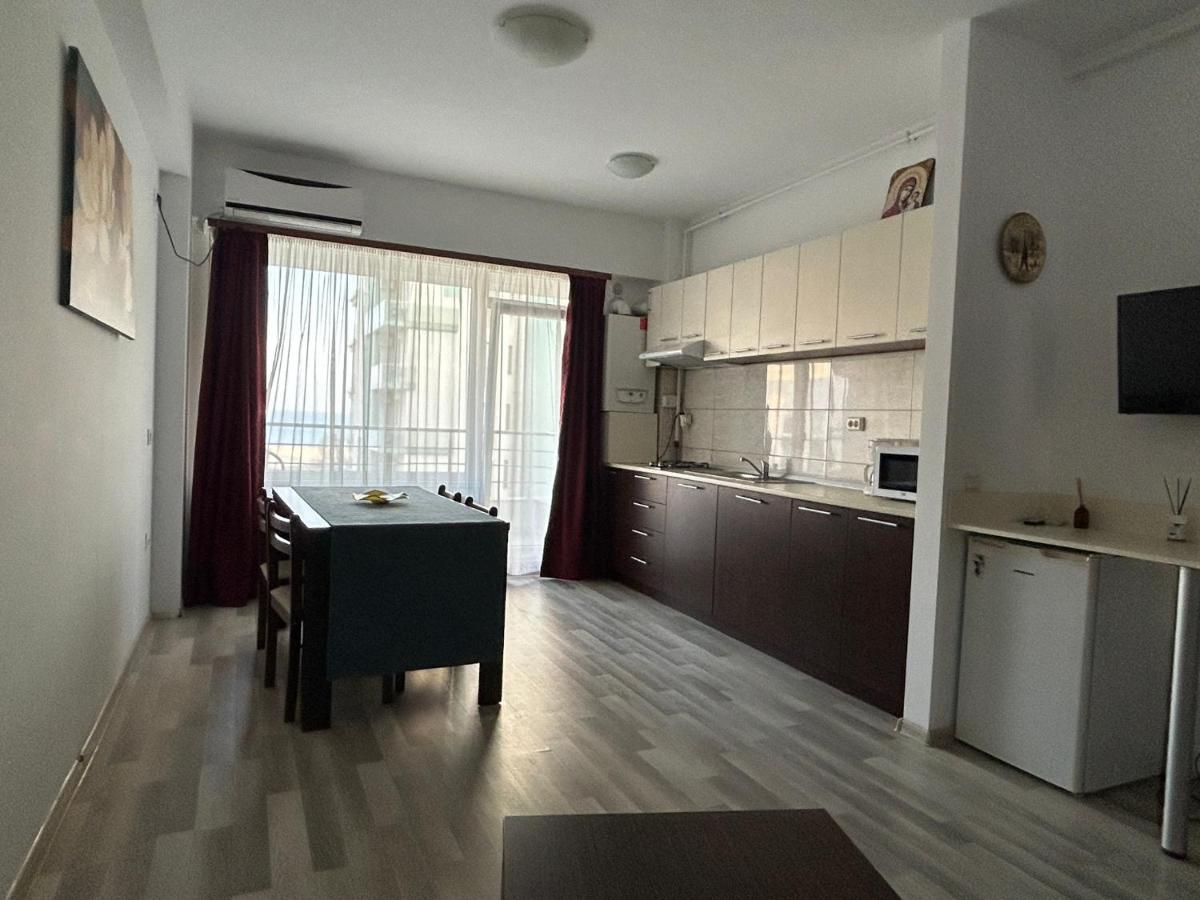 Maria Summer Apartaments Mamaia Extérieur photo