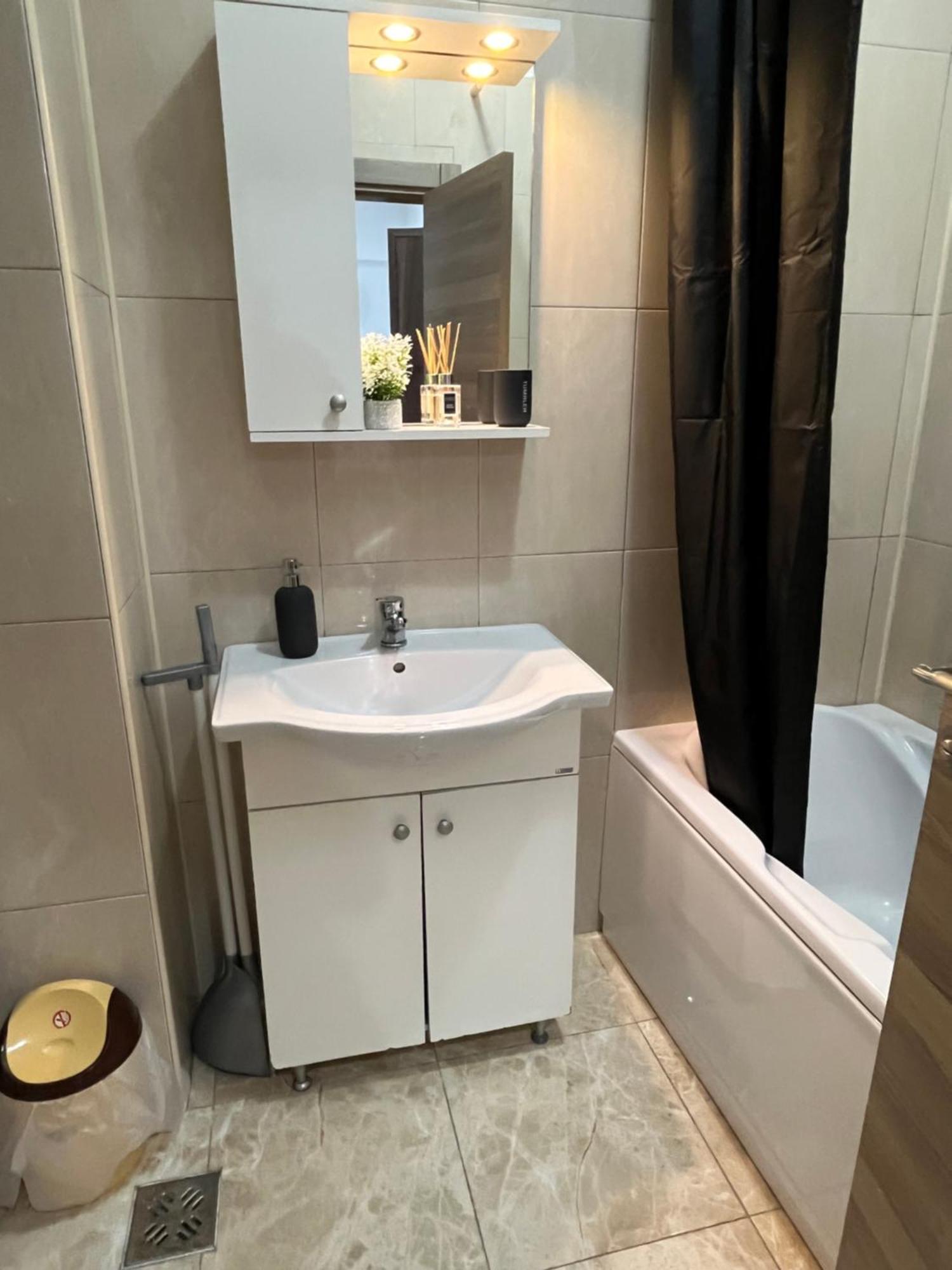 Maria Summer Apartaments Mamaia Extérieur photo